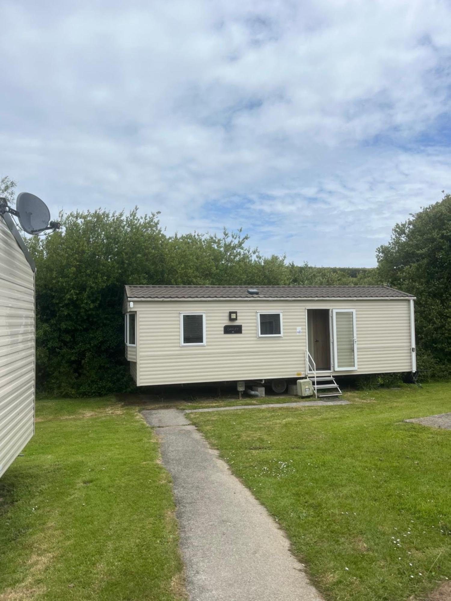 Newquay Bay Resort Oakley 6 Birth Caravan Exterior photo